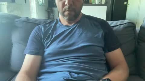 chris13abcd online show from June 25, 7:57 am