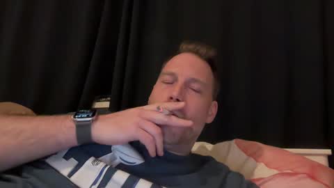 Chris online show from December 13, 9:52 pm