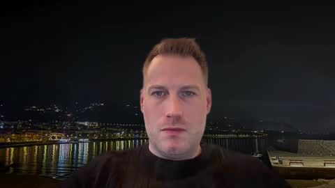 Chris online show from February 6, 10:59 am