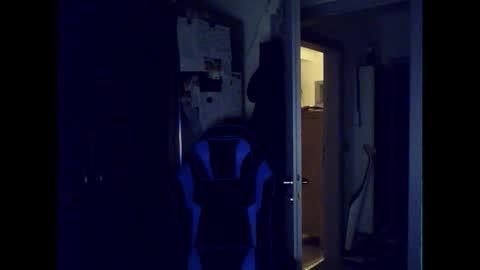 Snapshot of chris250268 chatting on November 22, 1:59 am Chris online show from November 22, 1:59 am