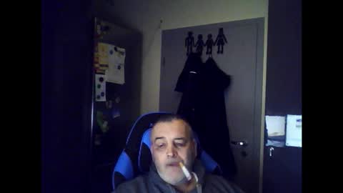 Chris online show from January 31, 7:11 pm