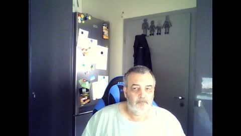 Chris online show from August 1, 10:36 am
