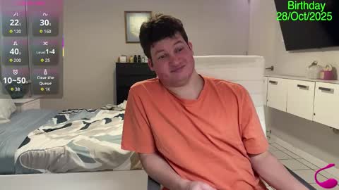 Chris Evens online show from October 18, 11:27 pm