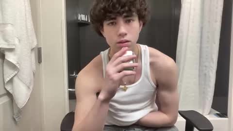 chris_baker1 online show from March 24, 4:28 am