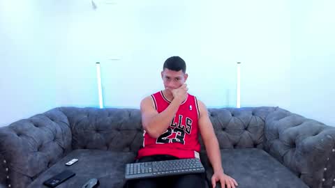 Chris Diamond online show from January 11, 8:25 pm