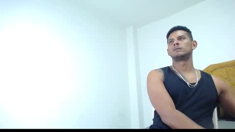 Snapshot of chris_dick2 chatting on May 16, 3:58 am chris_dick2 online show from May 16, 3:58 am
