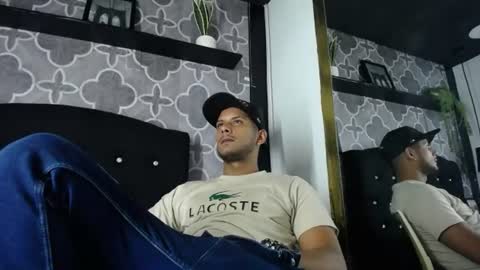 chris_dick2 online show from July 15, 3:34 am