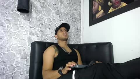 chris_dick2 online show from July 28, 3:24 am