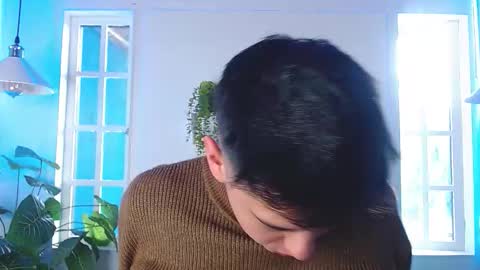 C H R I S  online show from February 4, 7:20 pm