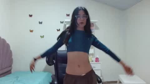 Christal Gil online show from January 2, 11:16 pm