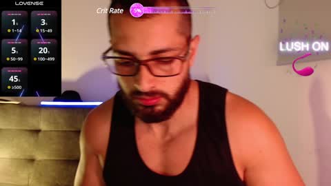 cris         Twitter magnum101010 insta magnumc20 online show from December 31, 12:11 am