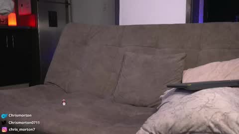 chris_morton online show from February 17, 6:42 am