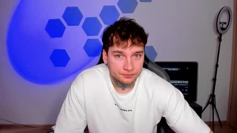 Snapshot of chris_tyson chatting on March 24, 8:30 am Chris Tyson online show from March 24, 8:30 am