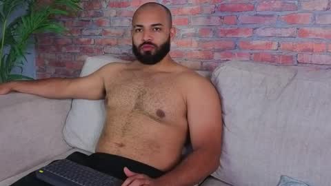 Chris Varden online show from March 27, 7:02 pm