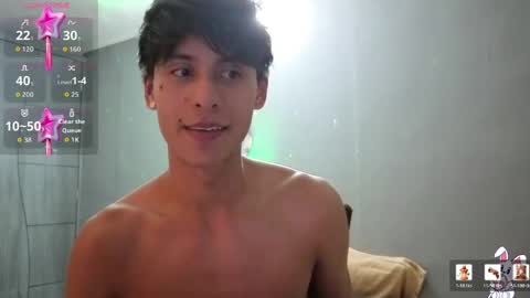 chris_zp online show from May 19, 1:56 am