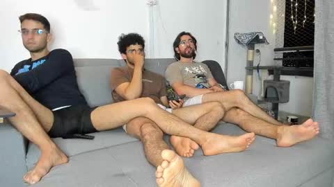 Snapshot of chrisandrew_ chatting on November 25, 3:39 am Im Chirs IM MODEL INDEPENDT online show from November 25, 3:39 am