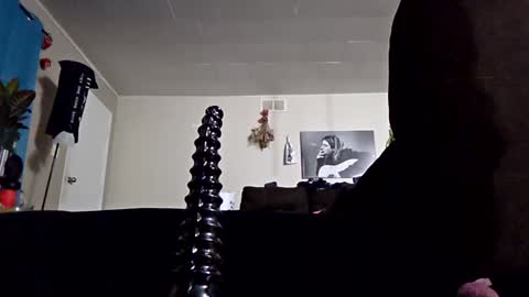 chriscum1977 online show from September 10, 7:08 am