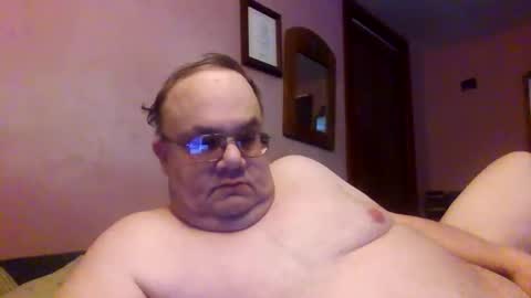 Snapshot of chrismini312 chatting on March 1, 8:44 pm Chris The Jerk Off King online show from March 1, 8:44 pm