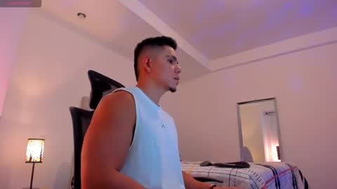 chrismorgan24 online show from February 11, 11:10 pm