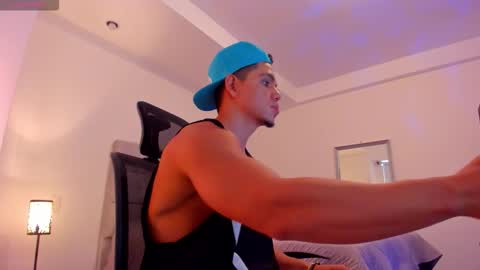 chrismorgan24 online show from February 24, 2:26 pm