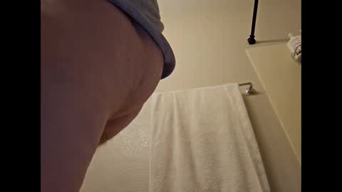 Chris online show from December 16, 3:30 am