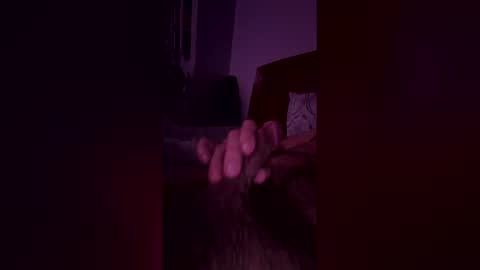 Snapshot of chrisrich93 chatting on February 19, 6:31 am chrisrich93 online show from February 19, 6:31 am