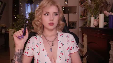 Snapshot of chriss_foxx chatting on March 7, 3:20 pm chriss_foxx online show from March 7, 3:20 pm