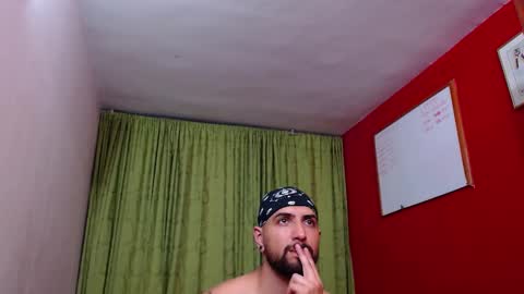 chriss_james online show from January 31, 2:04 am