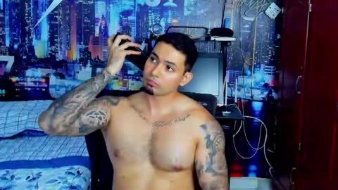 Chriss Stewart online show from September 25, 2:26 am