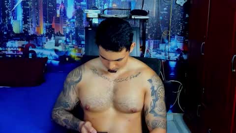 Snapshot of chriss_stewart2 chatting on October 14, 1:50 am Chriss Stewart online show from October 14, 1:50 am