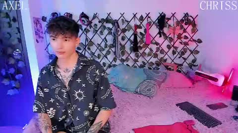 Christian Wang online show from May 16, 7:34 pm