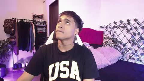 Christian Wang online show from June 13, 10:08 pm