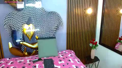 Snapshot of chrisshottx chatting on May 31, 7:37 pm chrisshottx online show from May 31, 7:37 pm