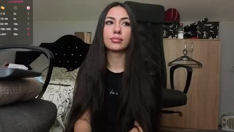 Snapshot of chrisstop18 chatting on April 10, 2:50 am Chrissy online show from April 10, 2:50 am