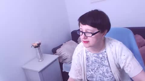 Christa online show from December 12, 3:21 am