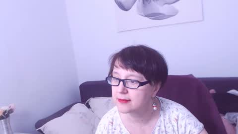 Christa online show from December 16, 4:13 am