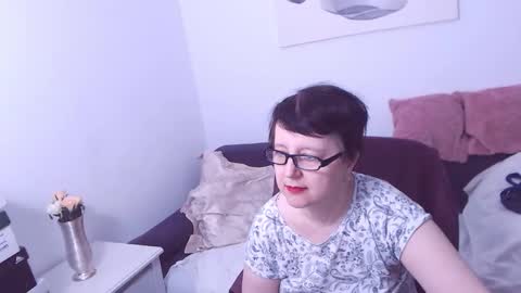 Christa online show from November 24, 2:00 am