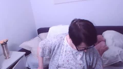 Snapshot of christarose chatting on March 26, 11:43 pm Christa online show from March 26, 11:43 pm