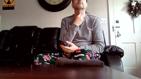 Hopeless romantic online show from December 24, 2:01 pm