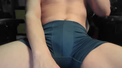 Snapshot of christianandinnocent chatting on March 12, 2:41 am Christian And Innocent Guy online show from March 12, 2:41 am