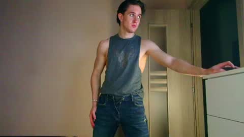 Snapshot of christianlevine_ chatting on July 14, 3:11 am UPVOTE ME ------ ILL DO SOMETHING FOR FREE online show from July 14, 3:11 am