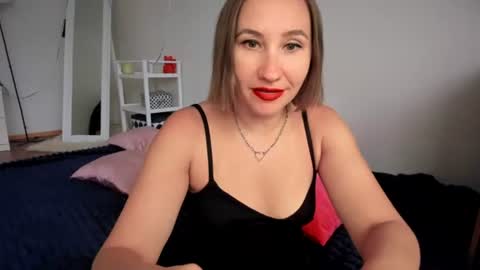 christina rosse online show from July 27, 9:16 am
