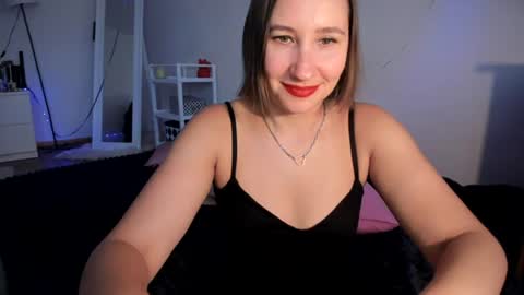 christina rosse online show from August 3, 9:04 am