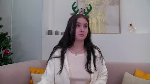 Christina online show from December 30, 6:38 pm
