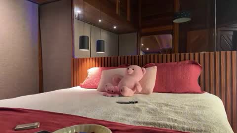 Snapshot of christinasage chatting on September 25, 4:38 am Christina Sage online show from September 25, 4:38 am