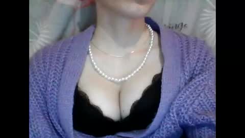 christine40211 online show from February 26, 11:09 am