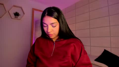 Christine  online show from May 22, 11:49 am
