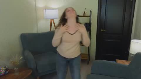 Snapshot of christine_torres_ chatting on October 11, 6:45 am christine_torres_ online show from October 11, 6:45 am