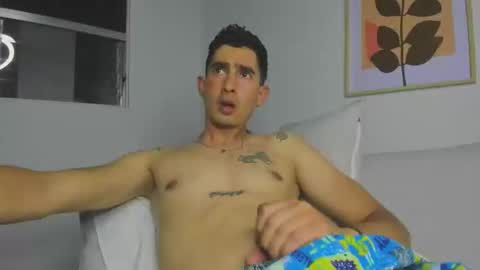 Snapshot of christoper_dick chatting on February 23, 4:39 am Petite Horny and chistoper dick online show from February 23, 4:39 am