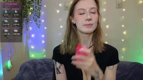 christy memeow online show from September 21, 10:06 am